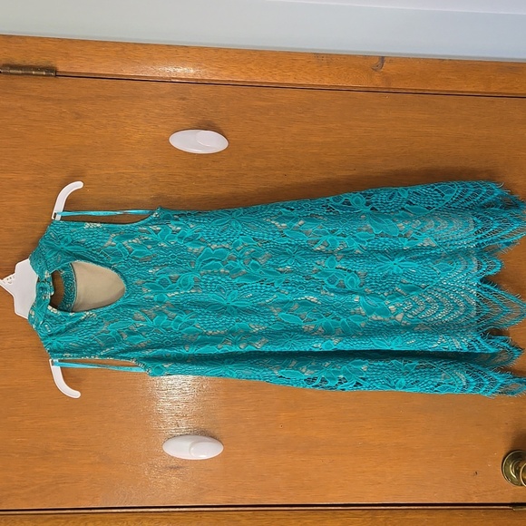 Lace Turquoise Blue Dress - Picture 3 of 5